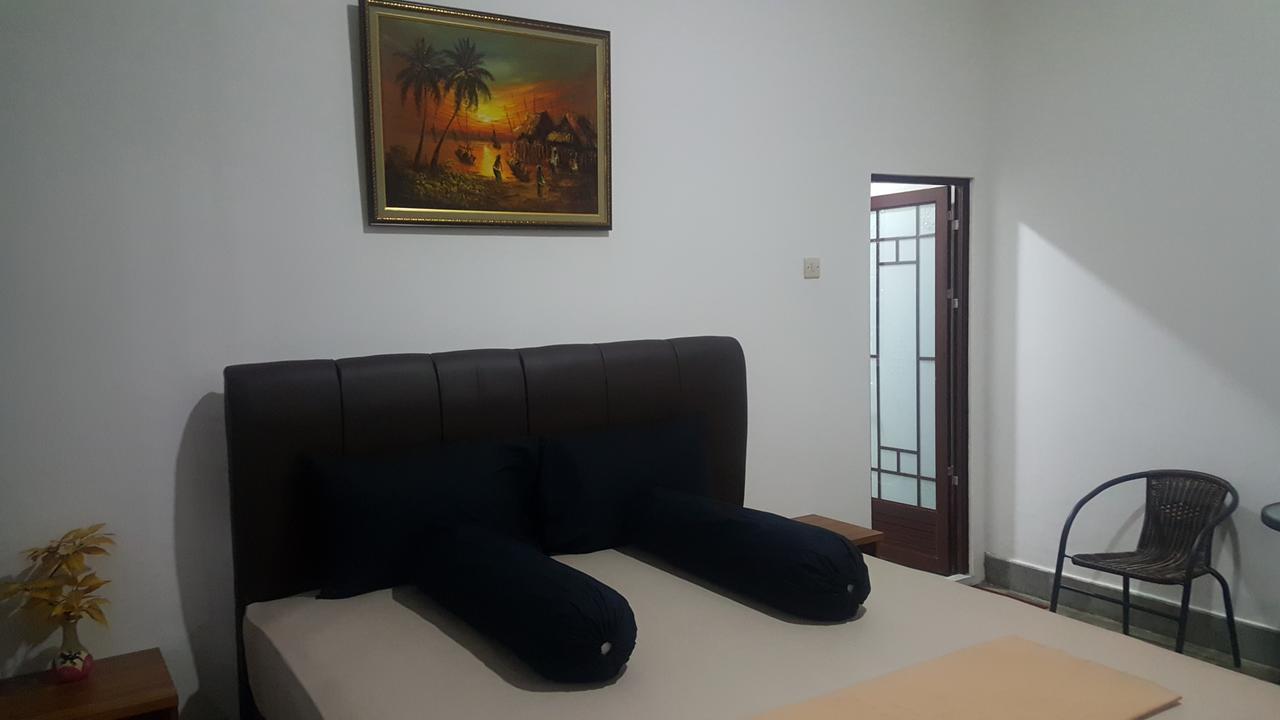 Sultan Guesthouse Tulungagung Dış mekan fotoğraf